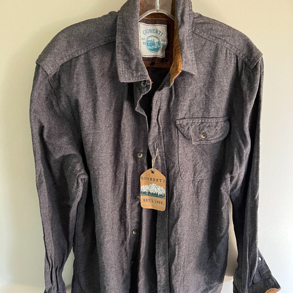 Gioberti Button up